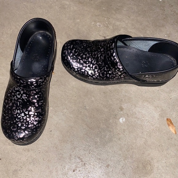 Barely worn Dansko - Picture 2 of 3